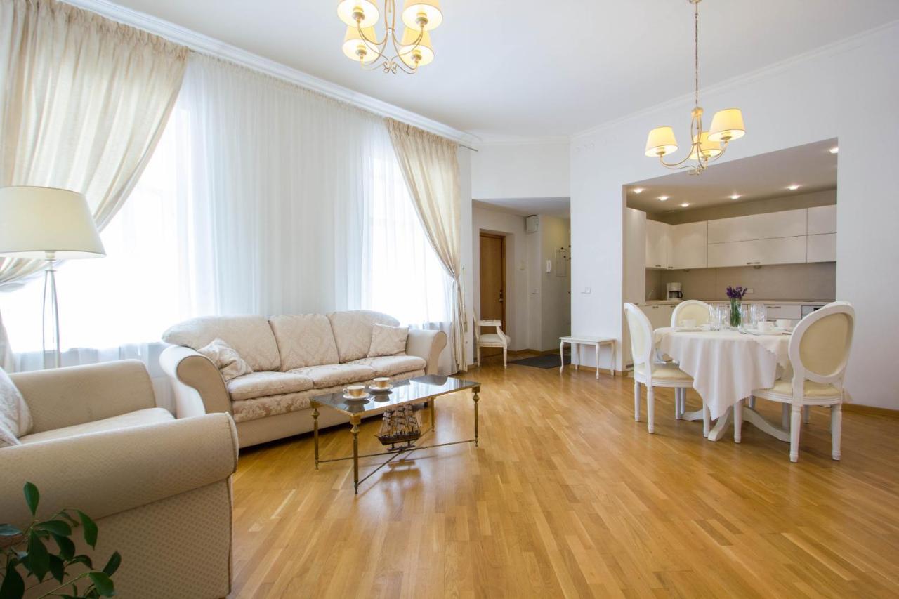 Historic Central Apartment Vilnius Exterior photo